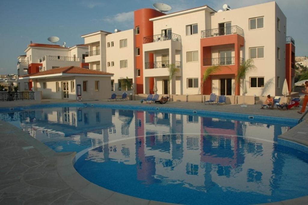 Kings Resort Apartments Paphos Exterior photo