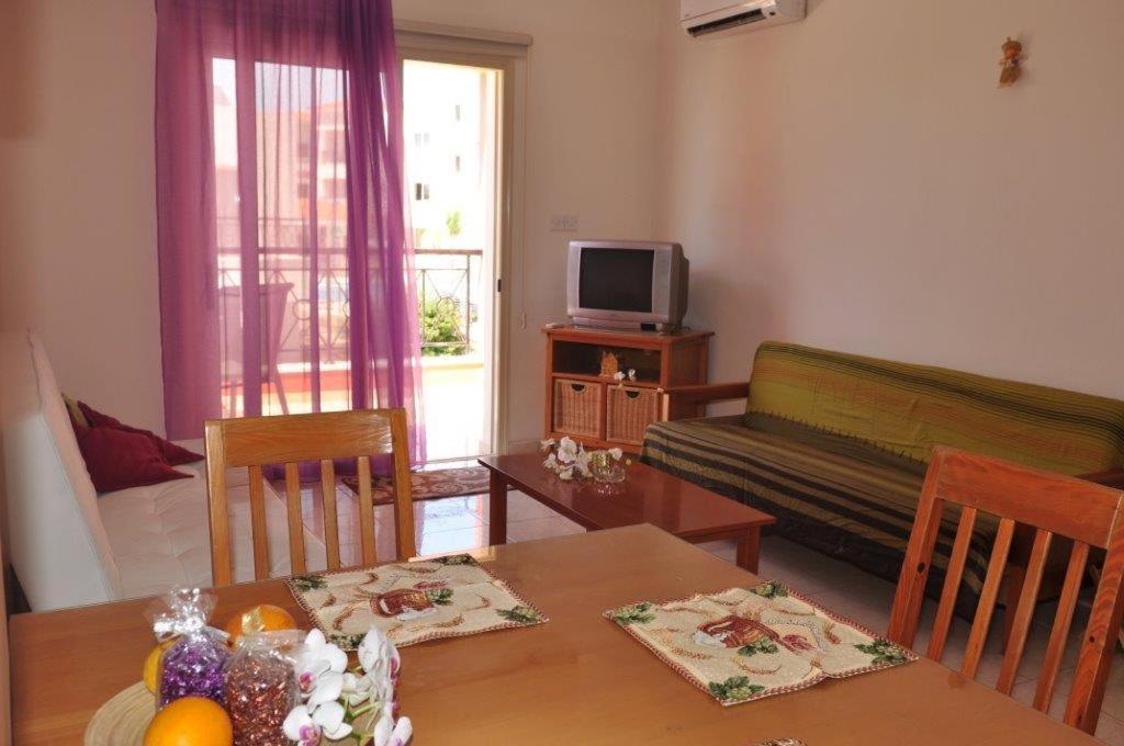 Kings Resort Apartments Paphos Room photo